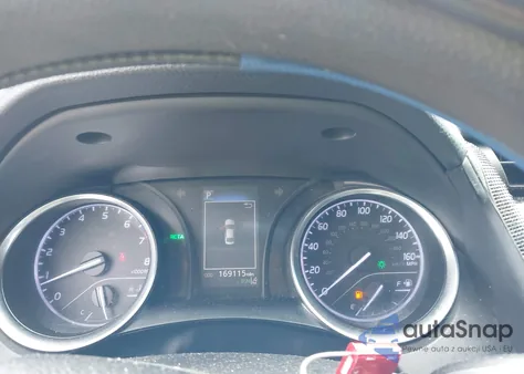 2018 Toyota Camry Le из США, поврежденный, VIN 4T1B11HK5JU576030